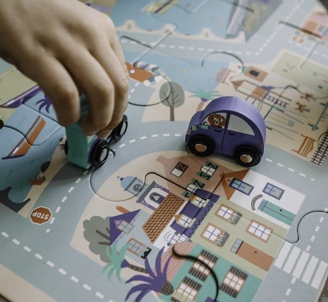 Auzou Puzzle duże miasto z drewnianymi autkami