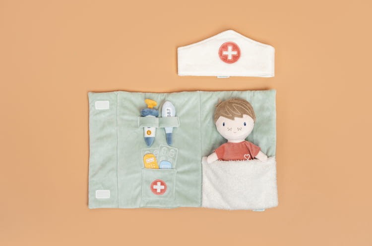 Little Dutch Zestaw do zabawy z lalką Doktor