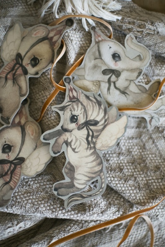 MRS MIGHETTO PAPER FRIENDS FAIRGROUND FRIENDS