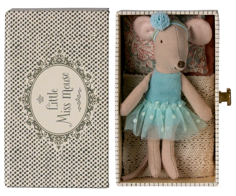 Maileg myszka baletnica młodsza siostra Dance mouse in daybed