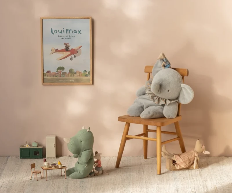 Maileg przytulanka nosorożec średni 34cm Safari Friends 