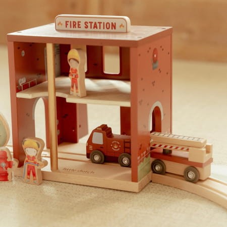 Little Dutch Drewniana remiza strażacka