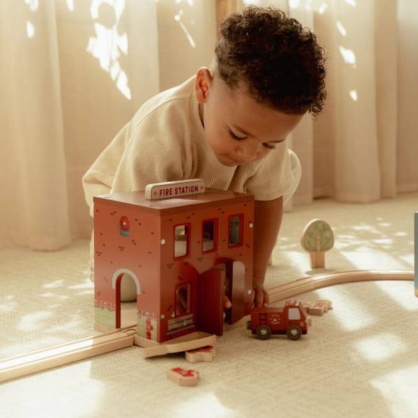 Little Dutch Drewniana remiza strażacka