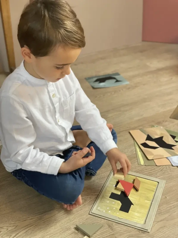 EGMONT Magnetyczna gra Tangram