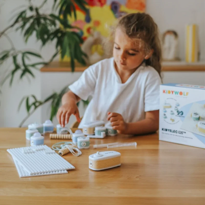 Kidywolf Mój pierwszy zestaw do elektryczności – 11 elementów