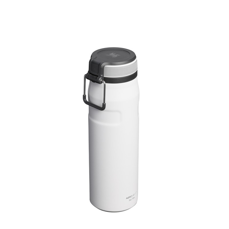 Stanley butelka IceFlow™ Twist Flip 0.71L Chalk
