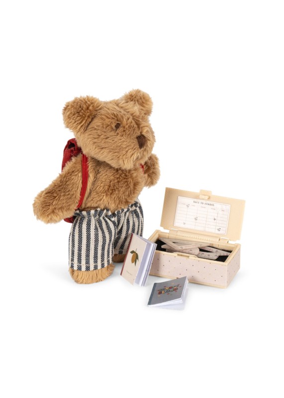Konges Sløjd miś Teddy wraca do szkoły