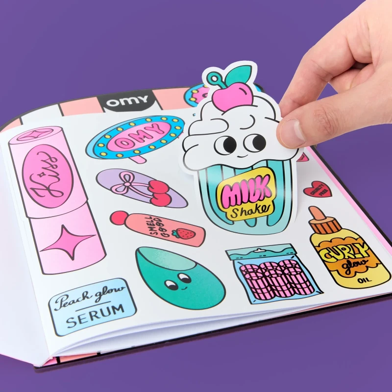 Omy Kolorowanka z naklejkami – Beauty Shop