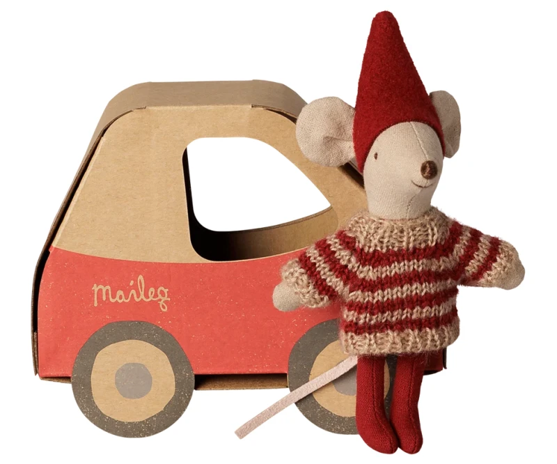Maileg – Myszka świąteczna Little sister w pudełku-autku