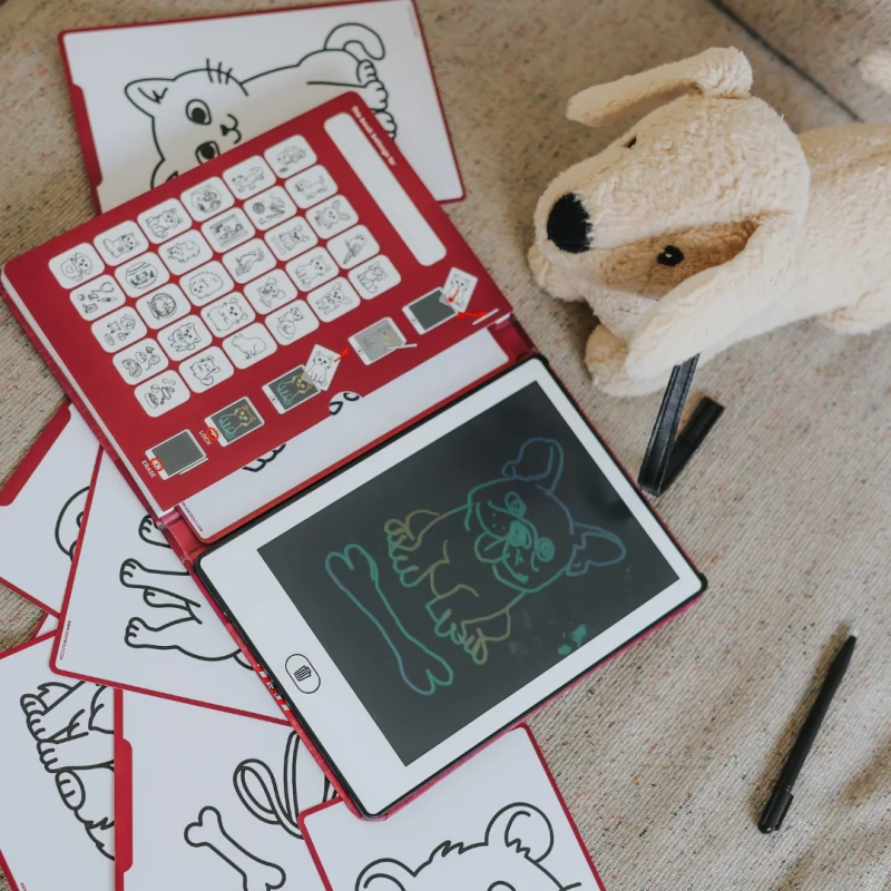 Kidywolf pad rysunkowy z papierem do kalek Pets