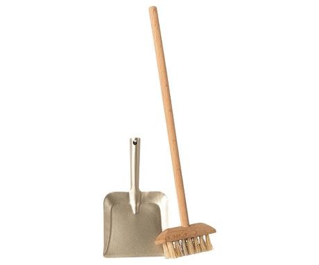 MAILEG szufelka z miotłą, BROOM SET
