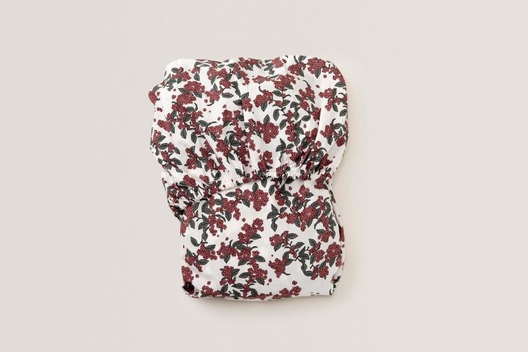 Garbo & Friends, prześcieradło 140x100cm, Cherrie Blossom Junior Fitted Sheet